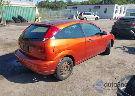 2005 Ford Focus Zx3 z USA, uszkodzony, nr VIN 3FAFP31N85R154468